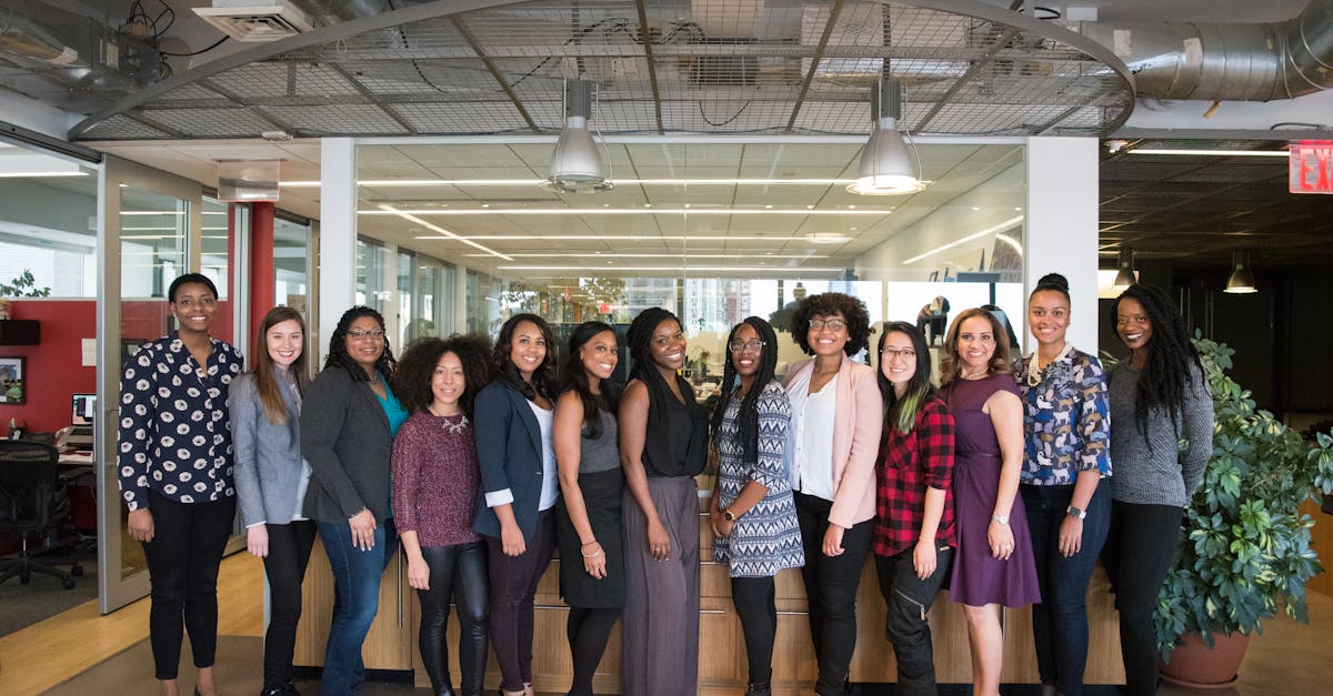 诛仙世界辅助- 香港证券平台开户费用